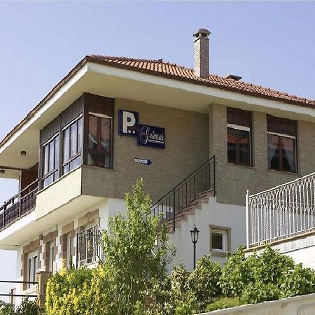 Pension Galimar San Vicente De La Barquera Eksteriør bilde